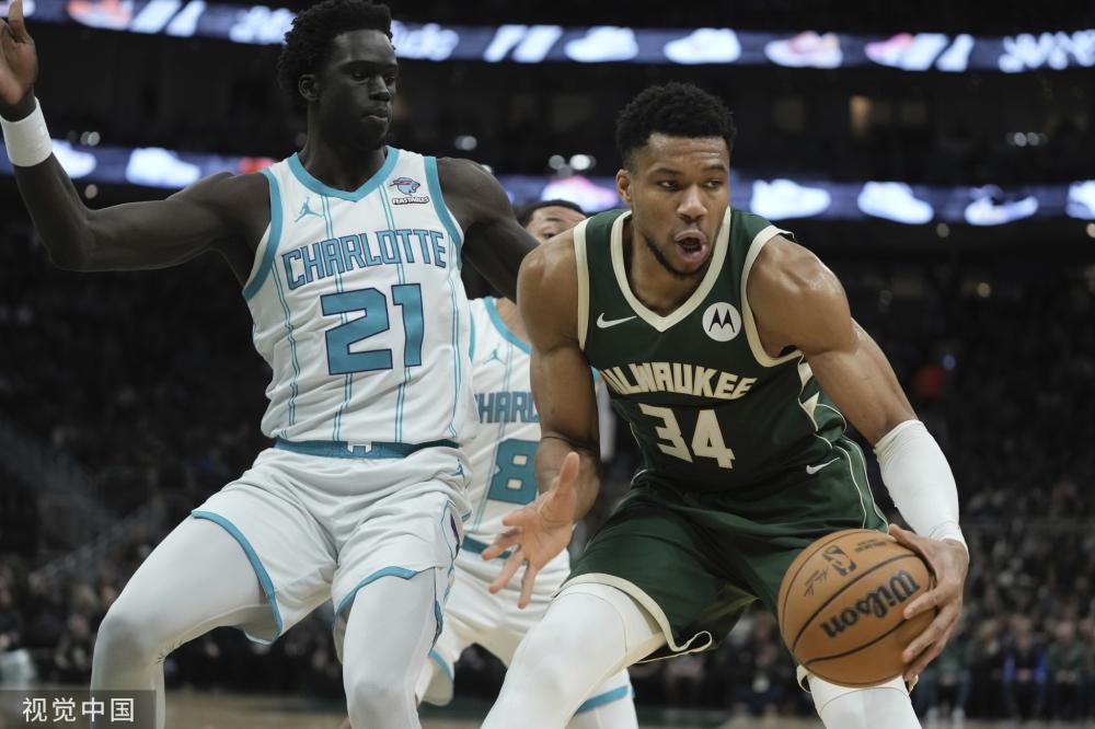 在观众面前 在观众面前