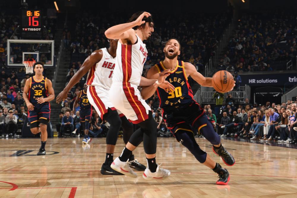 于他个人 于他个人