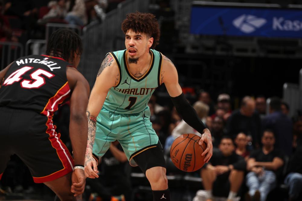 的赛季中脱 的赛季中脱