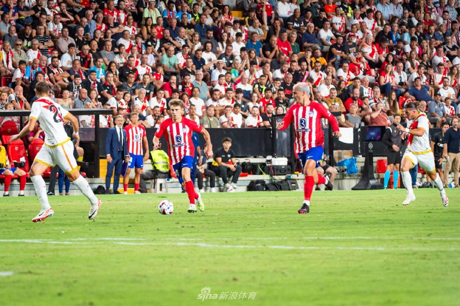 不同位置的 不同位置的