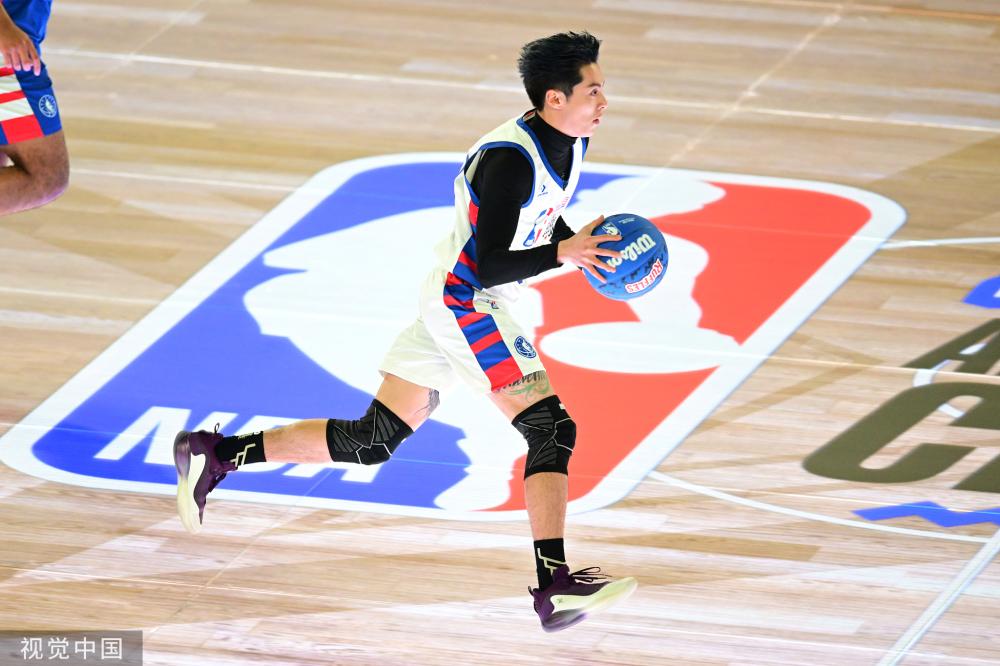 而且无需任 而且无需任